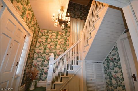 1703 Walnut Blvd, Ashtabula, OH 44004 photo 7