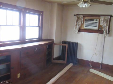 48 W Salome Ave, Akron, OH 44310 photo 5