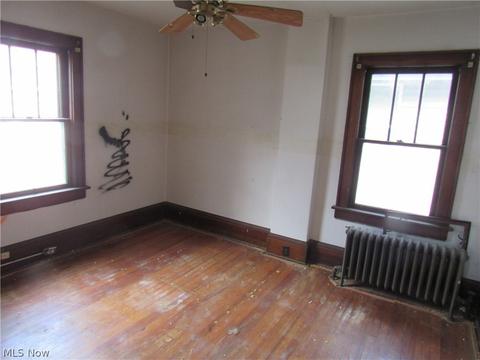 48 W Salome Ave, Akron, OH 44310 photo 9