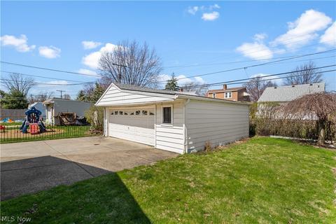 6110 Forest Ave, Parma, OH 44129 photo 34