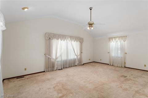 6110 Forest Ave, Parma, OH 44129 photo 10