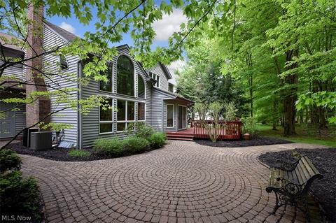 5593 High Point Rd, Solon, OH 44139 photo 32