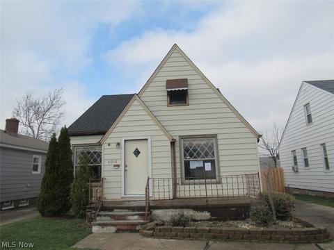 6010 Belmere Dr, Parma, OH 44129 photo 1