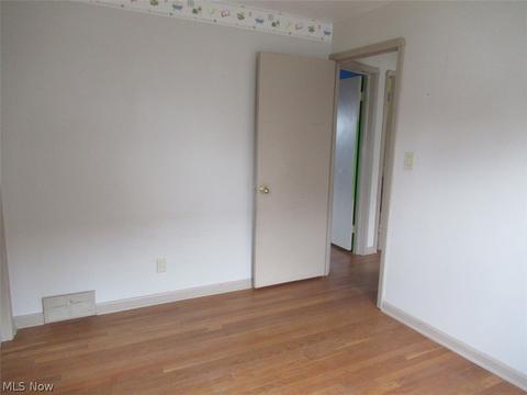 6010 Belmere Dr, Parma, OH 44129 photo 14
