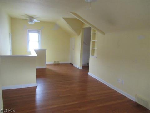 6010 Belmere Dr, Parma, OH 44129 photo 9