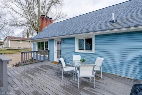 2016 Maple Rd, Stow, OH 44224 photo 4