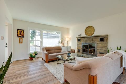 2016 Maple Rd, Stow, OH 44224 photo 7