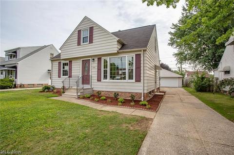 2301 E 290th St, Wickliffe, OH 44092 photo 1