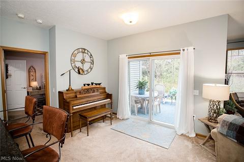 2467 Capulet Ct, Avon, OH 44011 photo 8