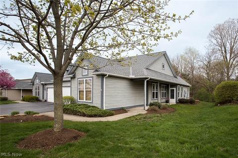 2467 Capulet Ct, Avon, OH 44011 photo 3