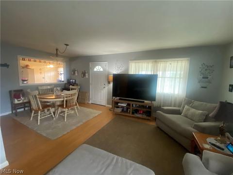 922 Myrtle Ave, Ashtabula, OH 44004 photo 8
