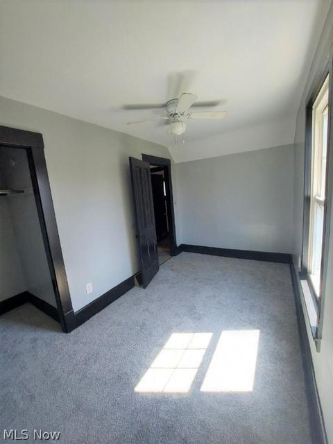 806 Bond St, Elyria, OH 44035 photo 15