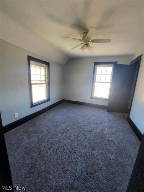 806 Bond St, Elyria, OH 44035 photo 17
