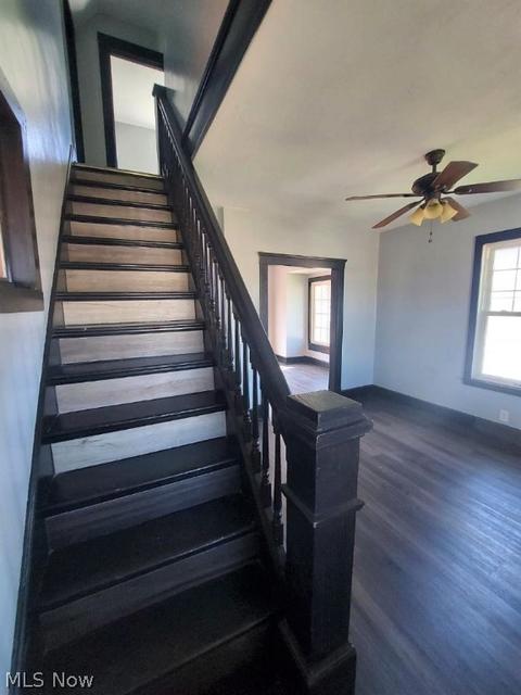806 Bond St, Elyria, OH 44035 photo 11