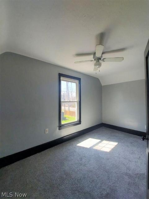 806 Bond St, Elyria, OH 44035 photo 14