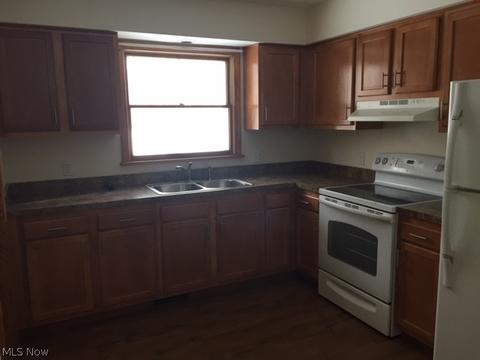 4080 Wise Dr, Rootstown, OH 44272 photo 3