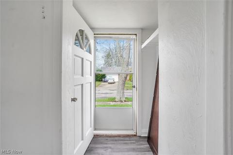 1444 Thayer Ave, Ashtabula, OH 44004 photo 6