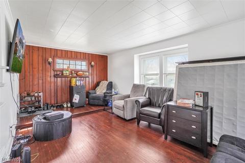 1444 Thayer Ave, Ashtabula, OH 44004 photo 7