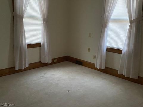 1927 E 42nd St, Ashtabula, OH 44004 photo 11