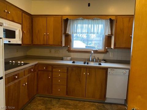 1927 E 42nd St, Ashtabula, OH 44004 photo 18