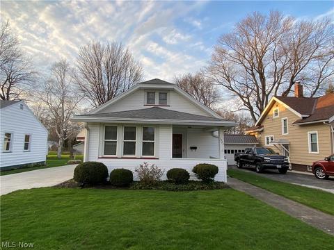 1927 E 42nd St, Ashtabula, OH 44004 photo 1