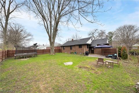 1123 Bell Ct, Elyria, OH 44035 photo 30