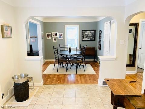 227 Shields Rd, Youngstown, OH 44512 photo 2