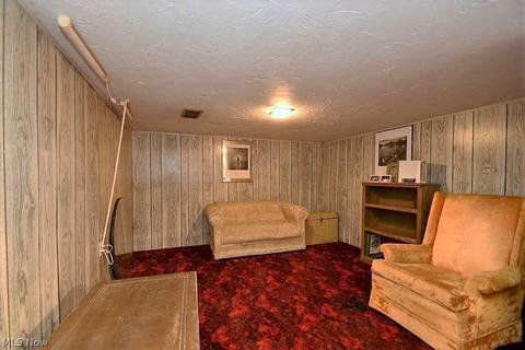5855 E Glenn Dr, Maple Heights, OH 44137 photo 18