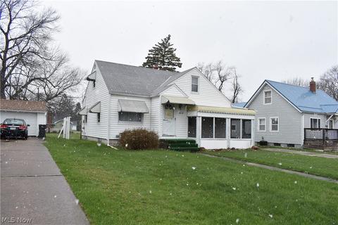 3113 Blair Ave, Ashtabula, OH 44004 photo 2