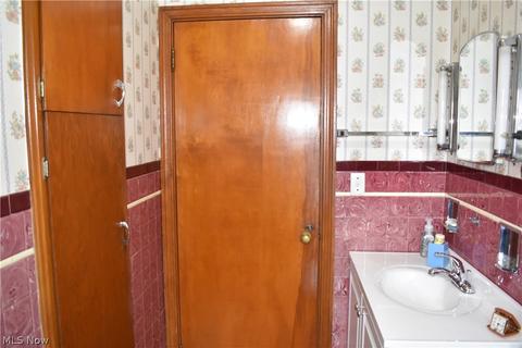 3113 Blair Ave, Ashtabula, OH 44004 photo 13