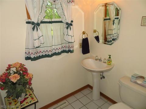 250 Schadden Rd, Elyria, OH 44035 photo 16
