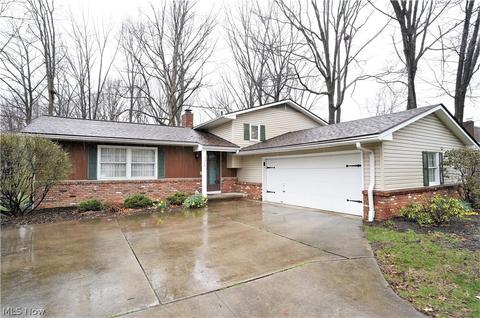 4340 Meadowlark Trl, Stow, OH 44224 photo 1
