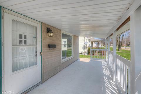 1228 Root, Lorain, OH 44052 photo 6