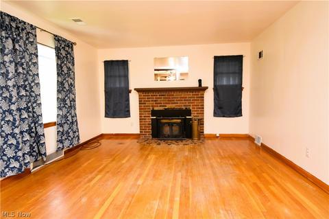 76 Romaine Ave, Boardman, OH 44512 photo 6