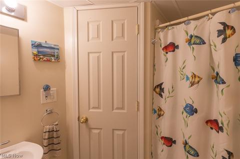 11250 Ronald Dr, Parma, OH 44130 photo 26