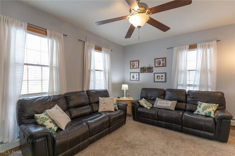 245 Ohio St, Elyria, OH 44035 photo 4