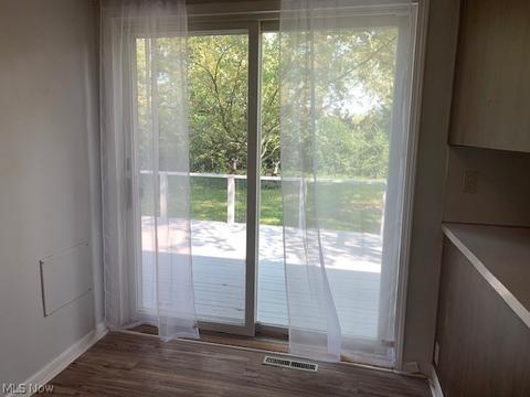 1485 Wade Park Ave, Akron, OH 44310 photo 5