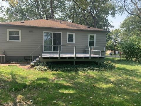 1485 Wade Park Ave, Akron, OH 44310 photo 19