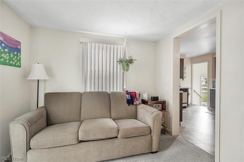 2323 E 290th St, Wickliffe, OH 44092 photo 13