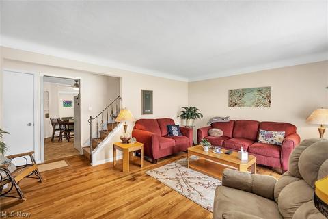 2323 E 290th St, Wickliffe, OH 44092 photo 12