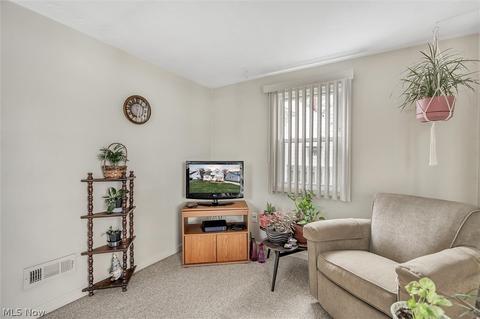 2323 E 290th St, Wickliffe, OH 44092 photo 15