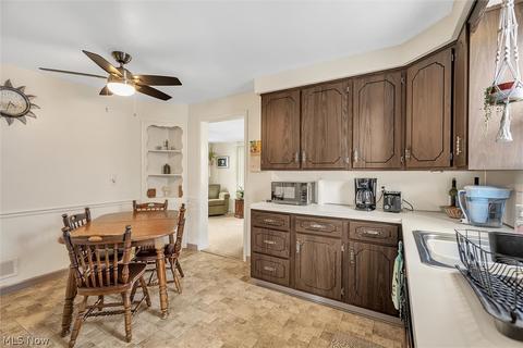 2323 E 290th St, Wickliffe, OH 44092 photo 18