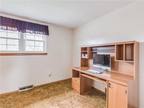 838 Salem Ave, Elyria, OH 44035 photo 15