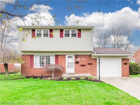 838 Salem Ave, Elyria, OH 44035 photo 1
