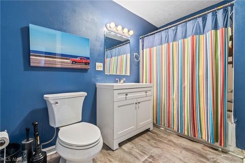 1230 N Main St, Akron, OH 44310 photo 13