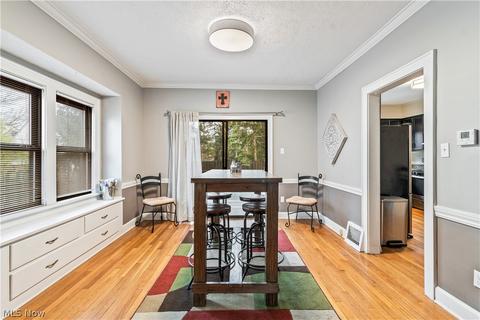 1230 N Main St, Akron, OH 44310 photo 7