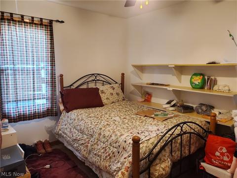 19670 Mccracken Rd, Maple Heights, OH 44137 photo 6