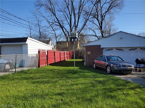 19670 Mccracken Rd, Maple Heights, OH 44137 photo 10
