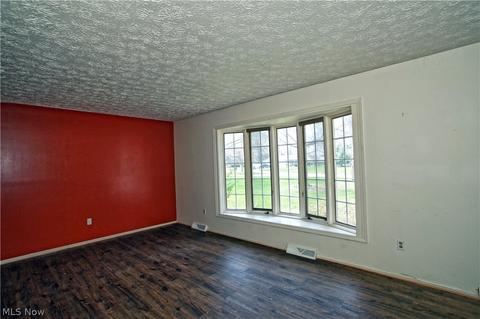 8379 Paddock Ct, Mentor, OH 44060 photo 8