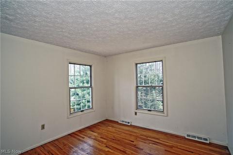 8379 Paddock Ct, Mentor, OH 44060 photo 24